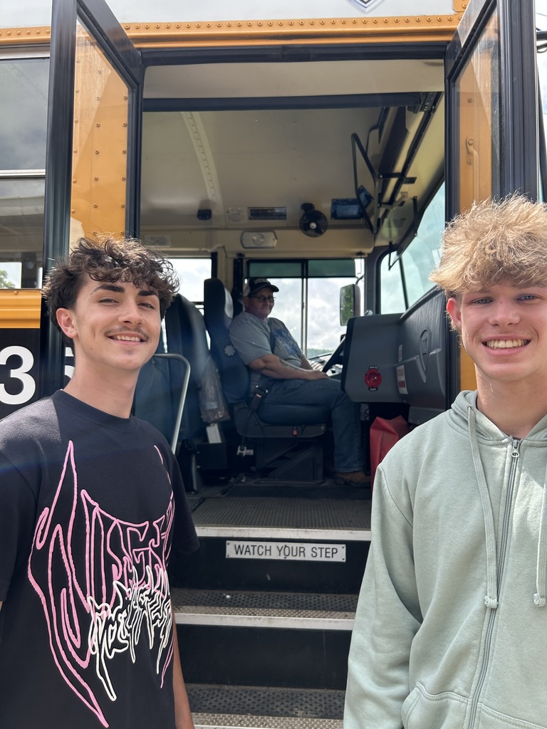 bus8151