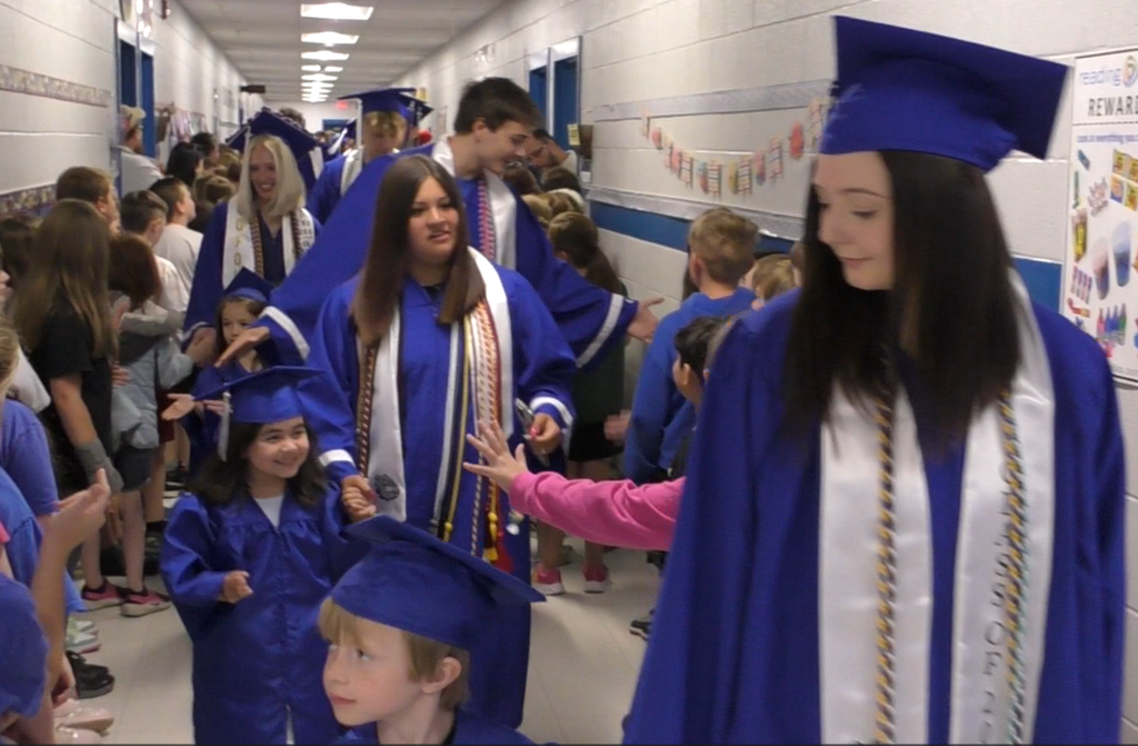 senior walk4