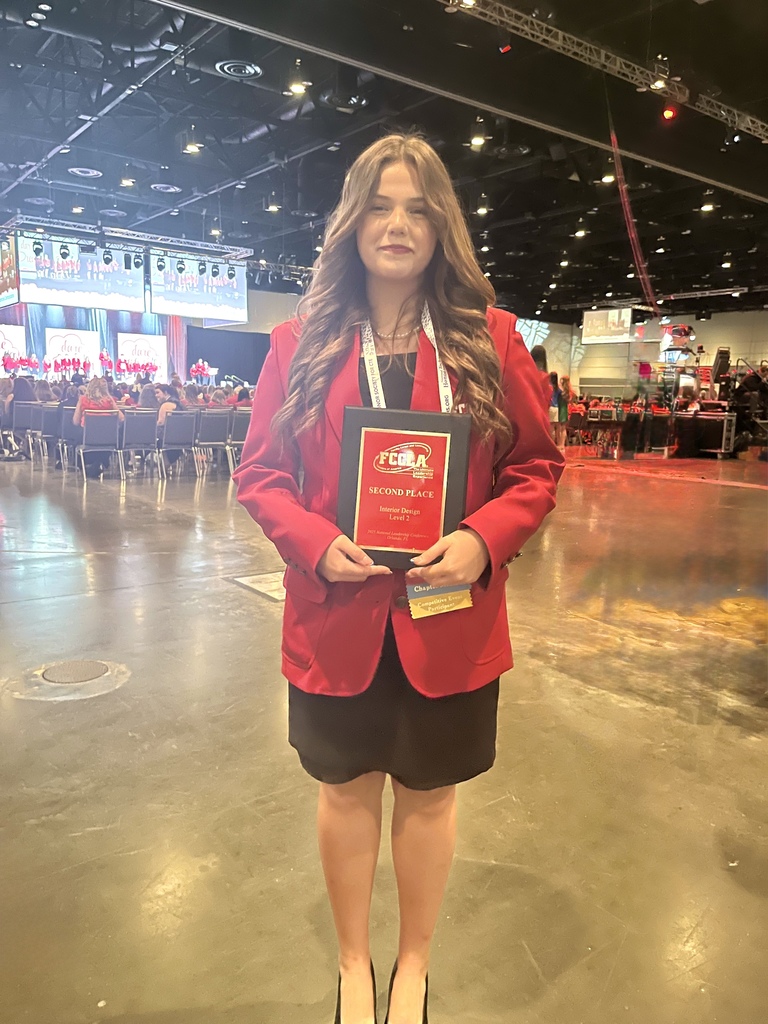 Amanda Jeffries with her FCCLA award at the National Conference