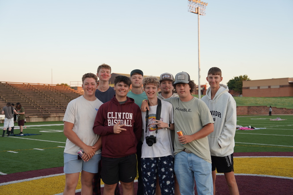 Students at Senior Sunrise