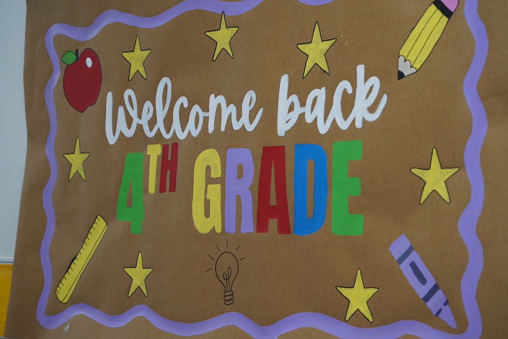 Welcome Back 4th Grade sign at SW