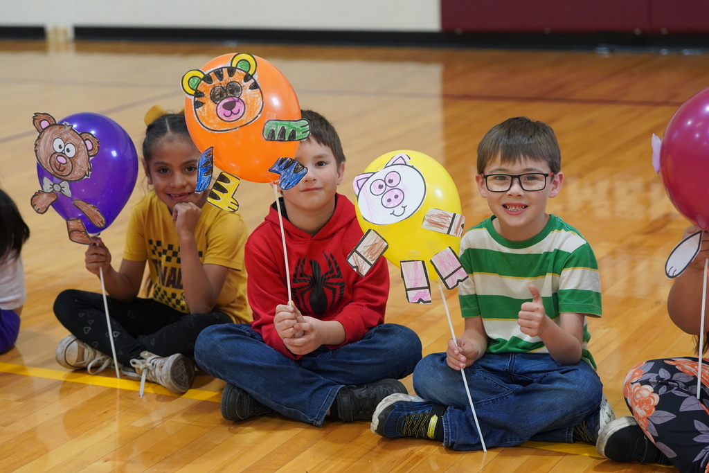 NES Balloons over Broadway parade