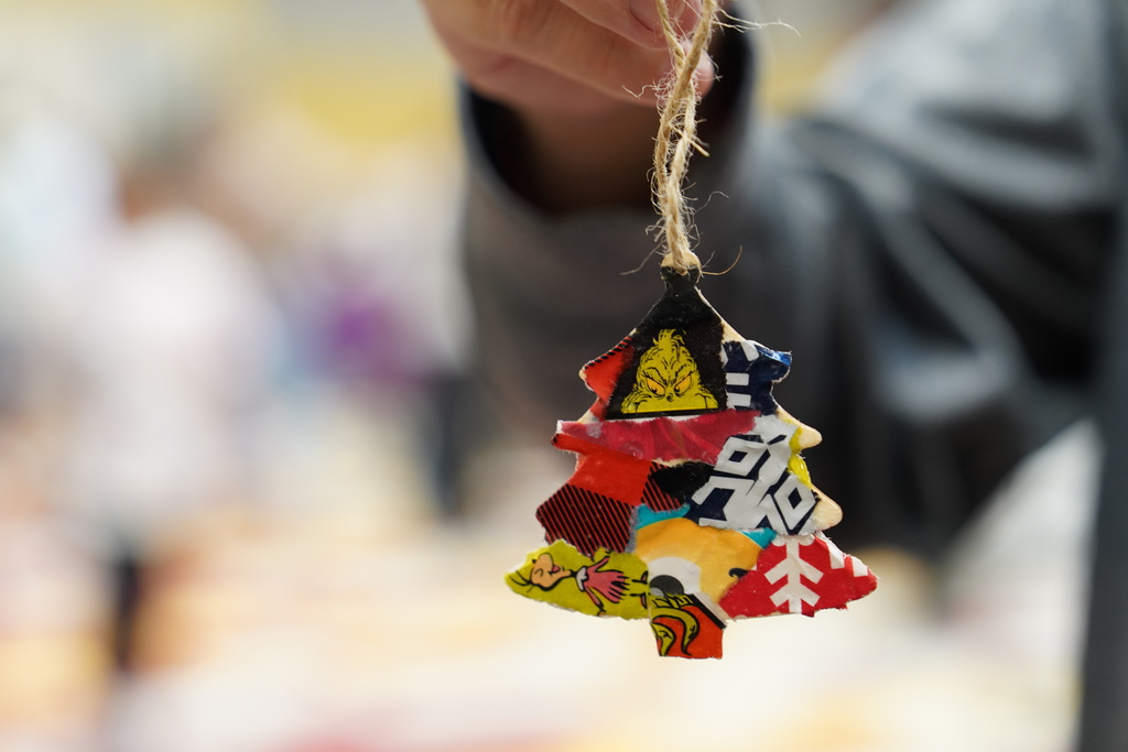 Student's ornament they made at Southwest Family Art Night