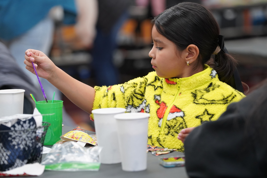Students at Southwest Family Art Night