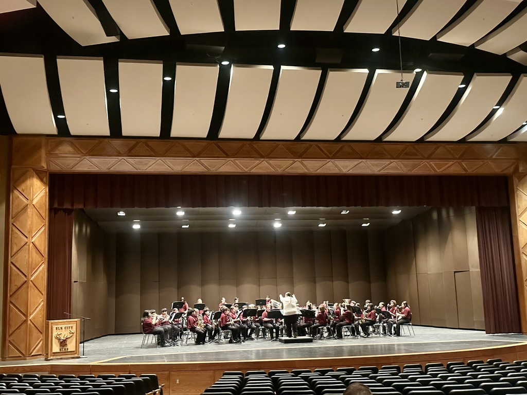7th grade band on stage at district contest