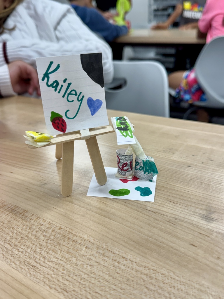 Students art easel name plate