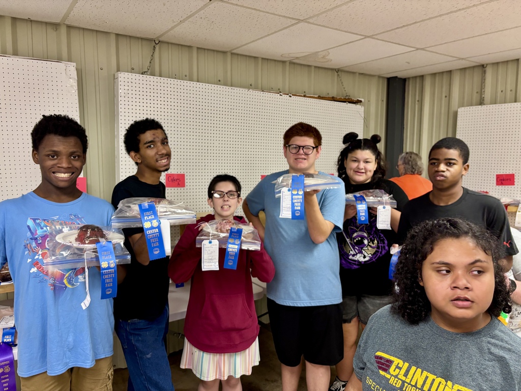 Ms. Withers' class at the County Fair