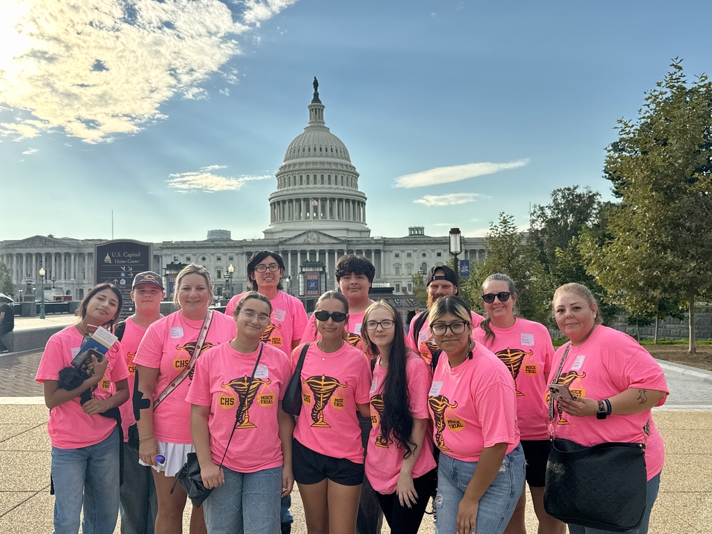 CHS Mock Trial Team standing in front of the US Capitol Building in Washington, DC.