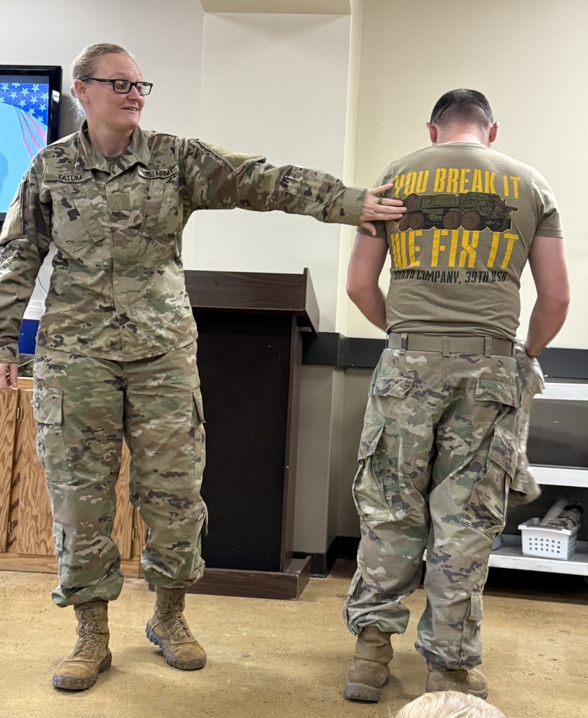 soldiers speaking to prek students