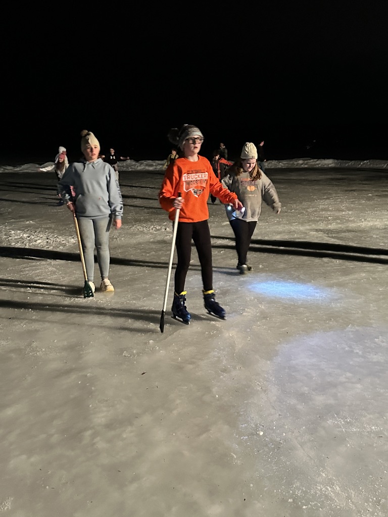 6th Grade on Ice