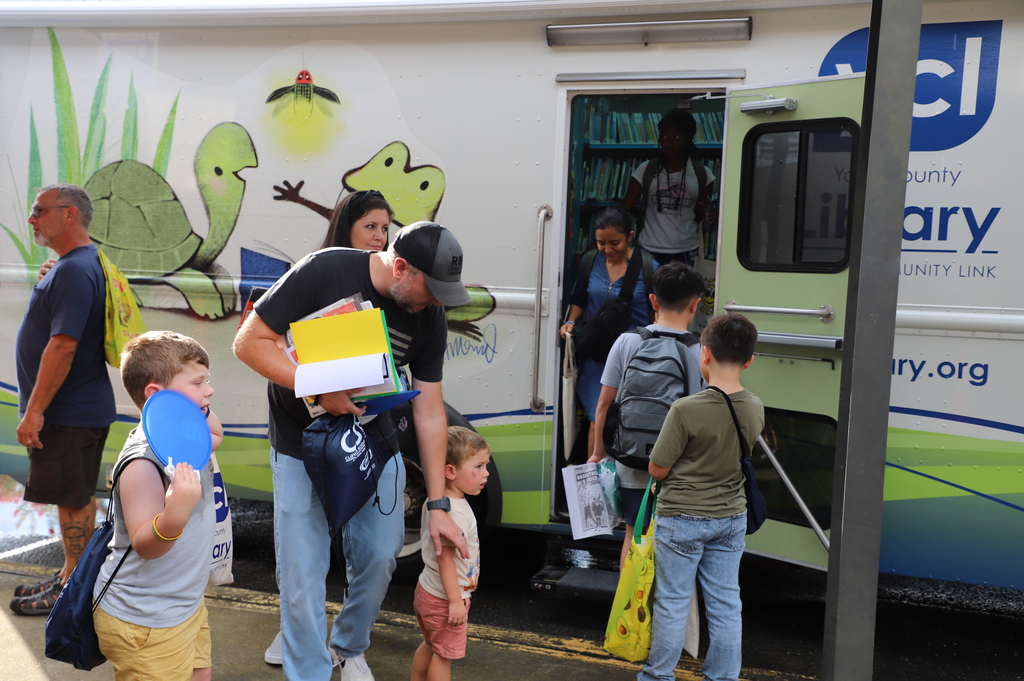 Book Mobile
