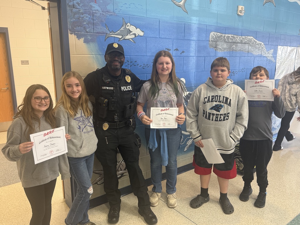 Students with officer