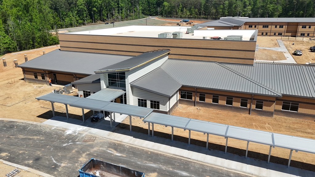 LHES Exterior