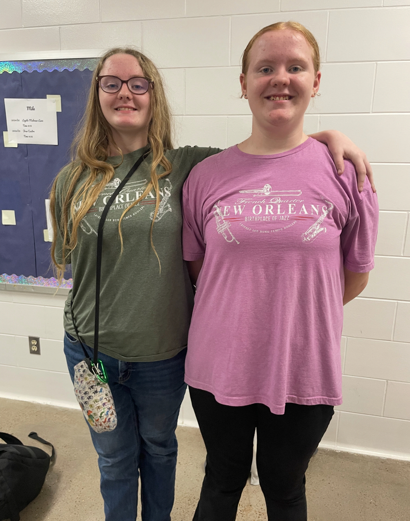 Team Green/ Team Pink