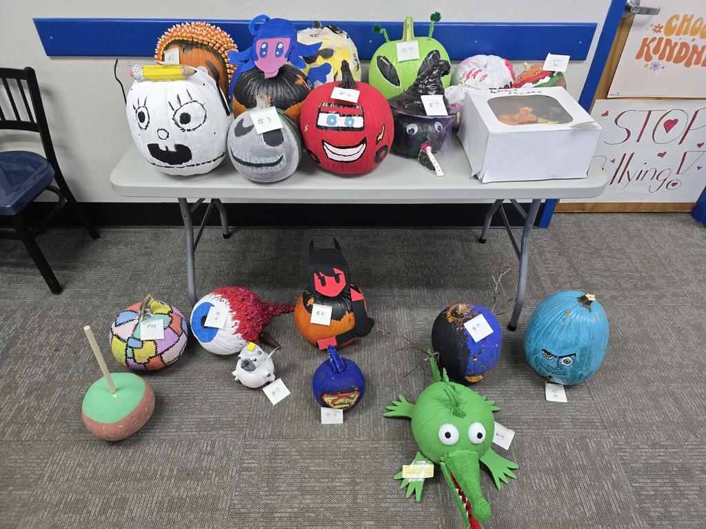 Pumpkin Decorating Contest Entries 
