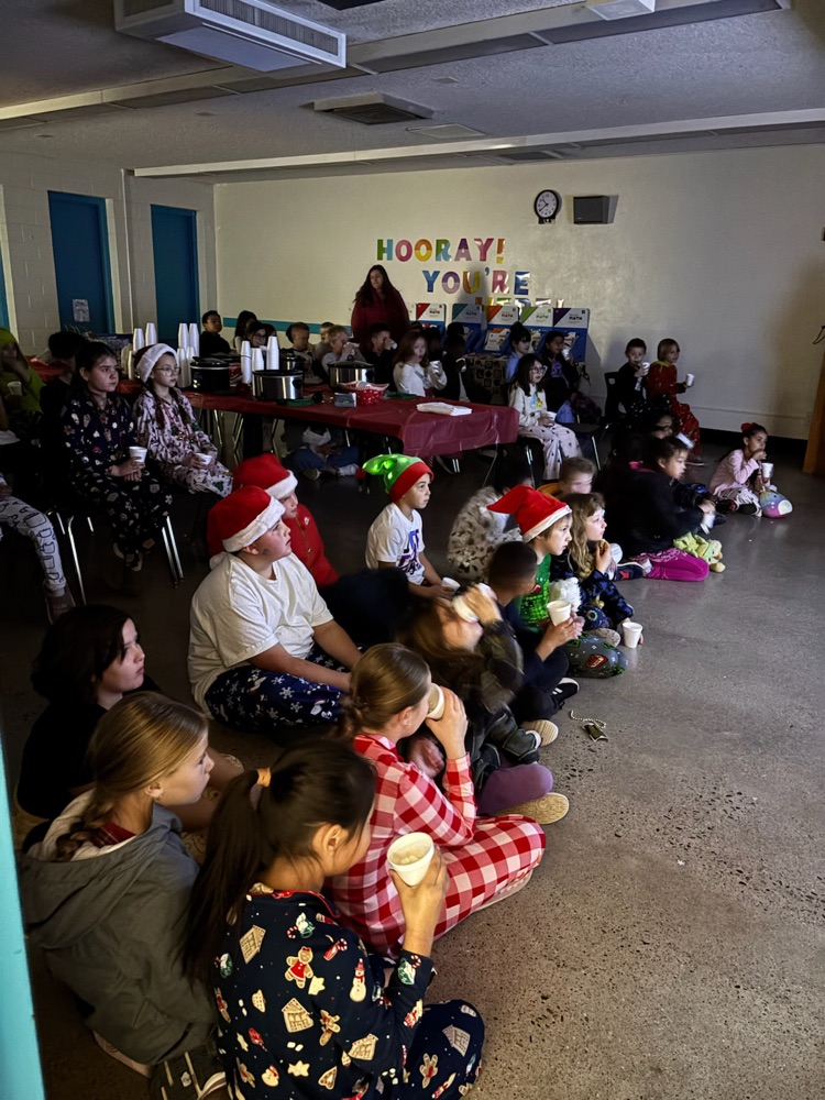 students watching polar express