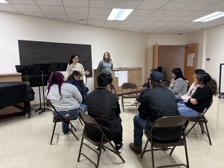 Students attending ROCANM event. 