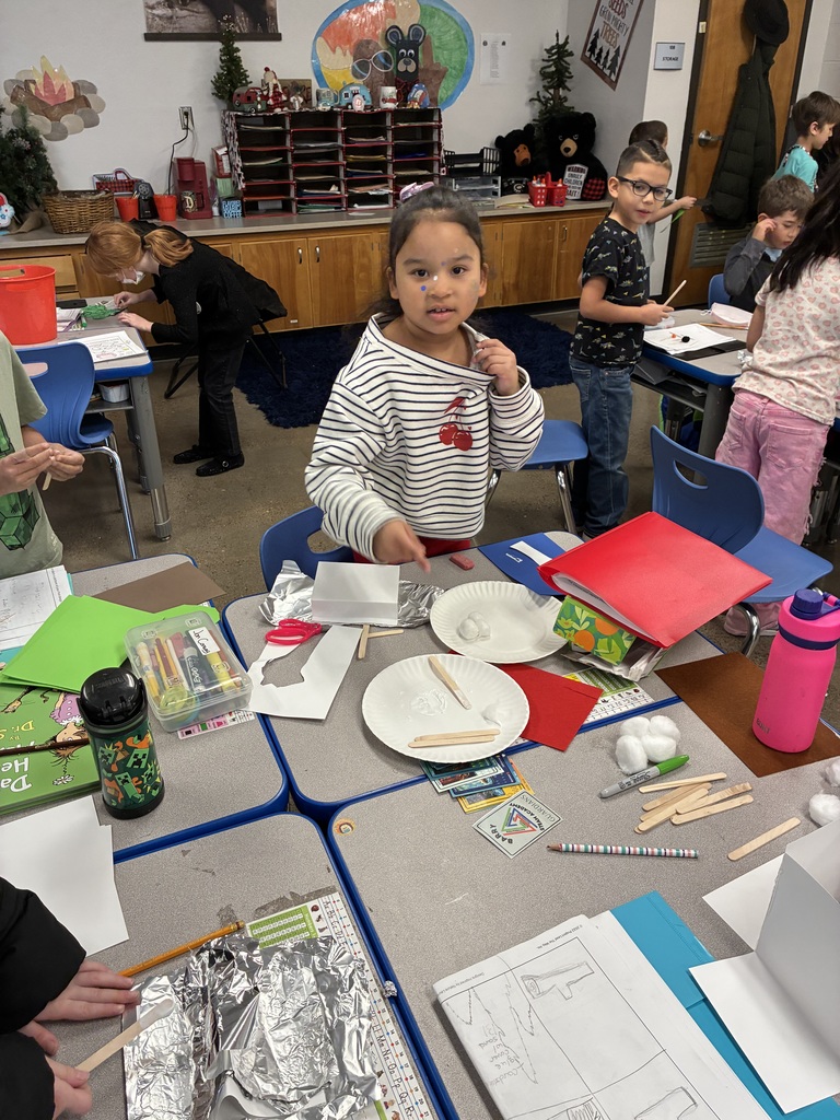 Mrs. Adams' class learning about Animal Adaptations 