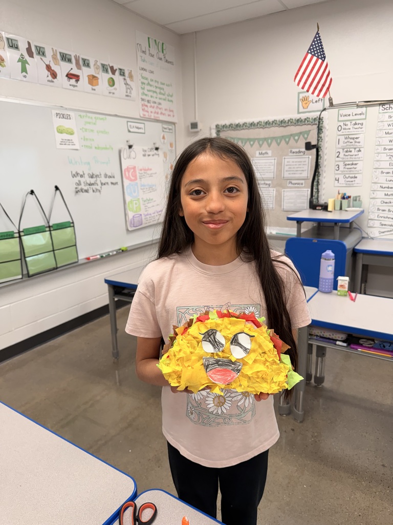 Spanish enrichment making Piñatas
