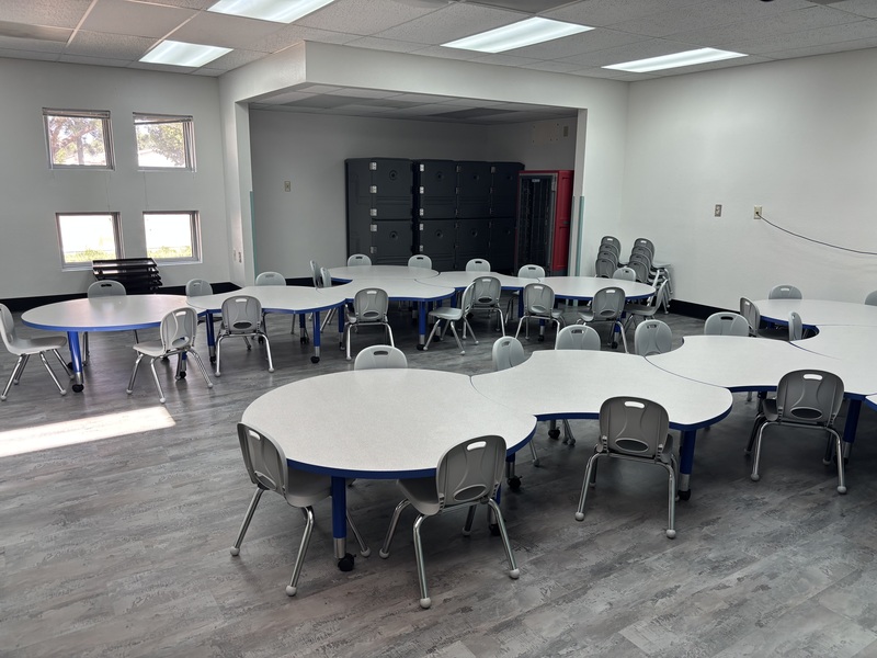 Cafeteria table with chairs