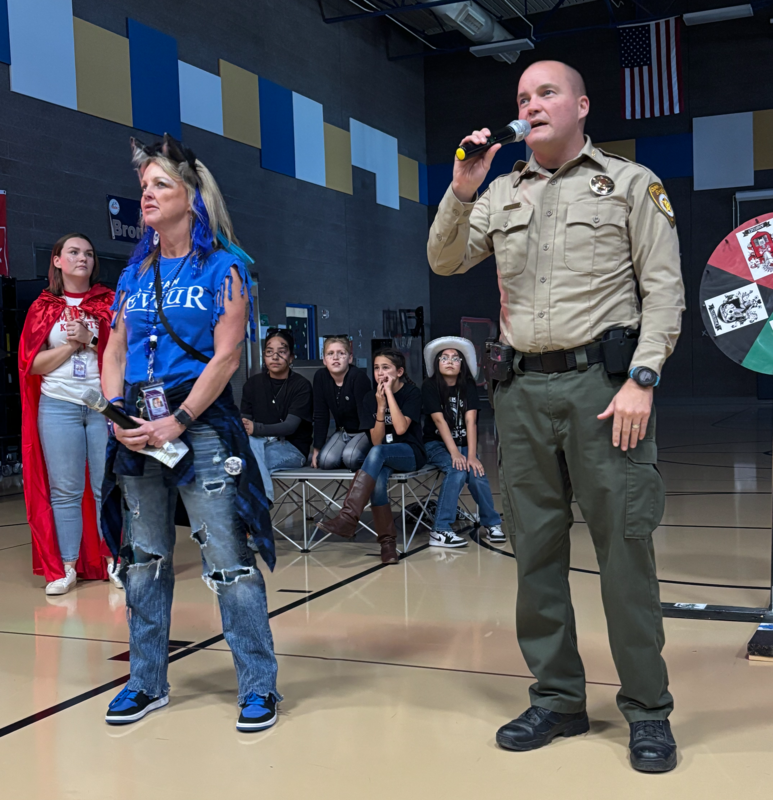 Sheriff Brockett speaking to the students