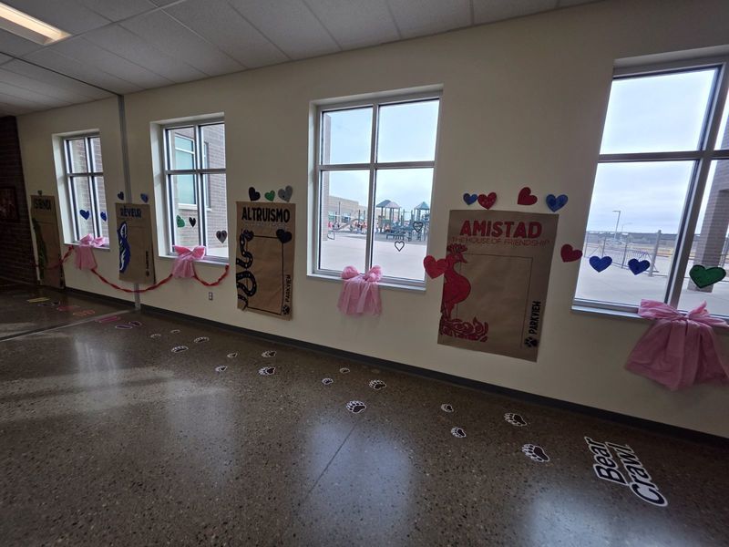 Pink bow, heart decorations