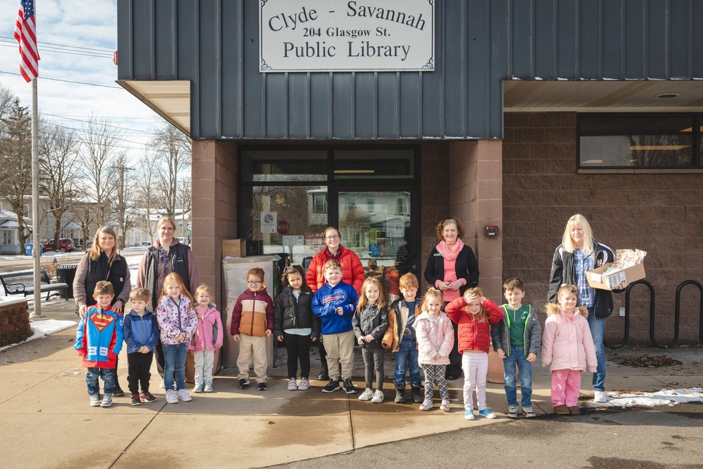upk visits the library