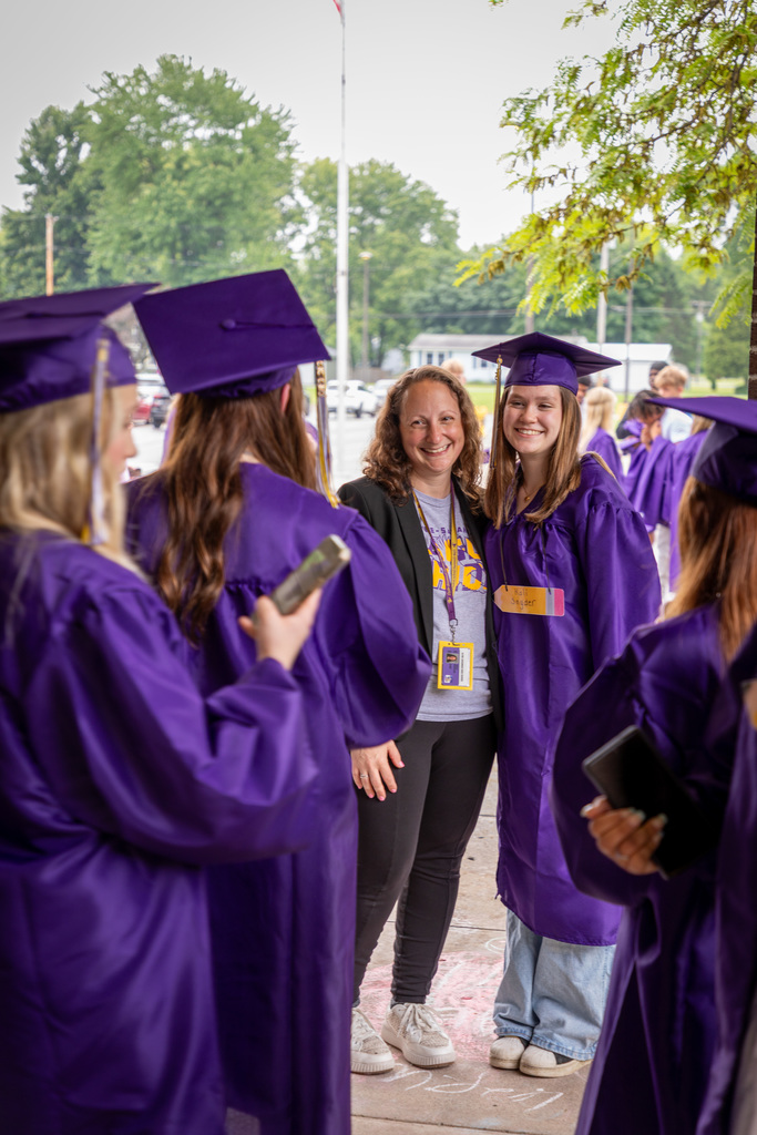 assistant principal Mrs. Nicholson with last year's graduating seniors