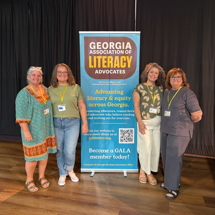 educators at reading summit