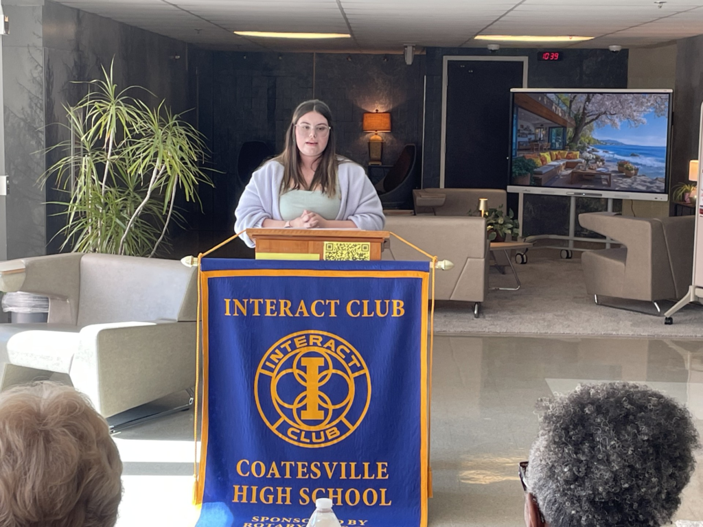 Madelyn Roccia giving her speech.