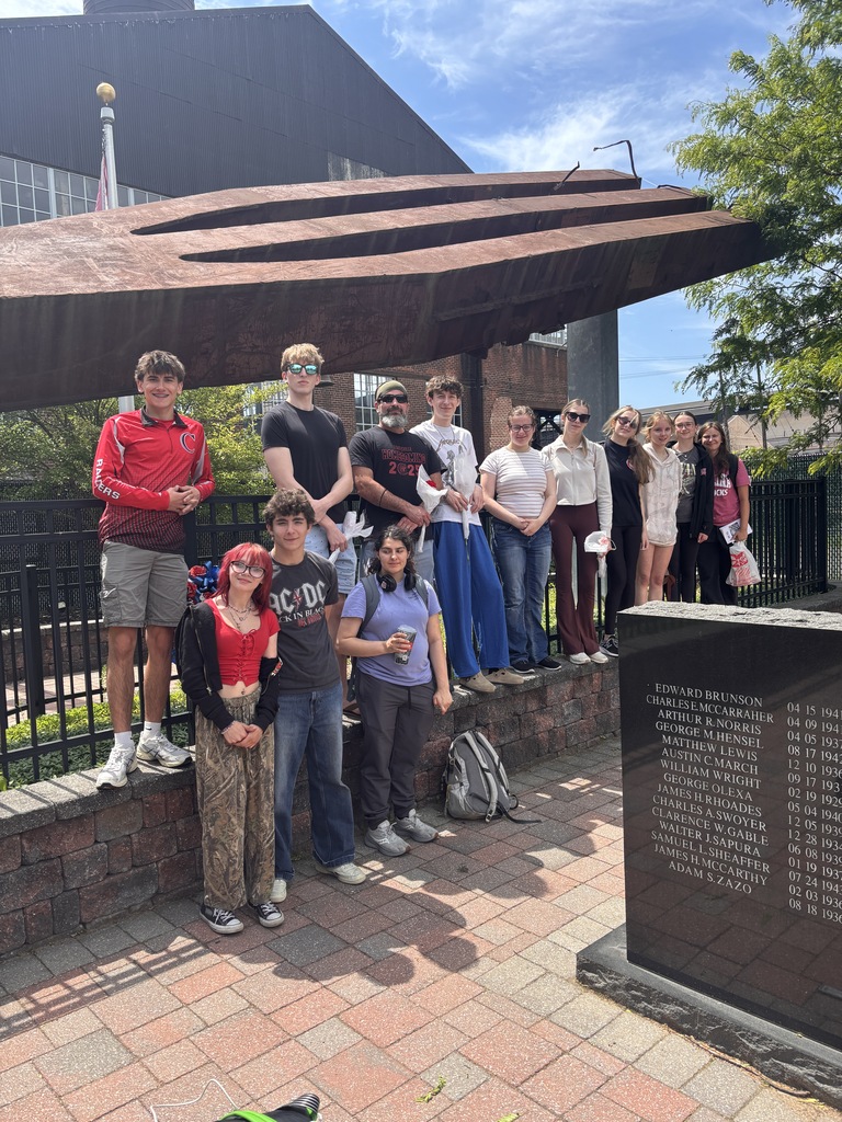 Students from Historic Research and Preservation classes on a walking tour of Coatesville picture #10.