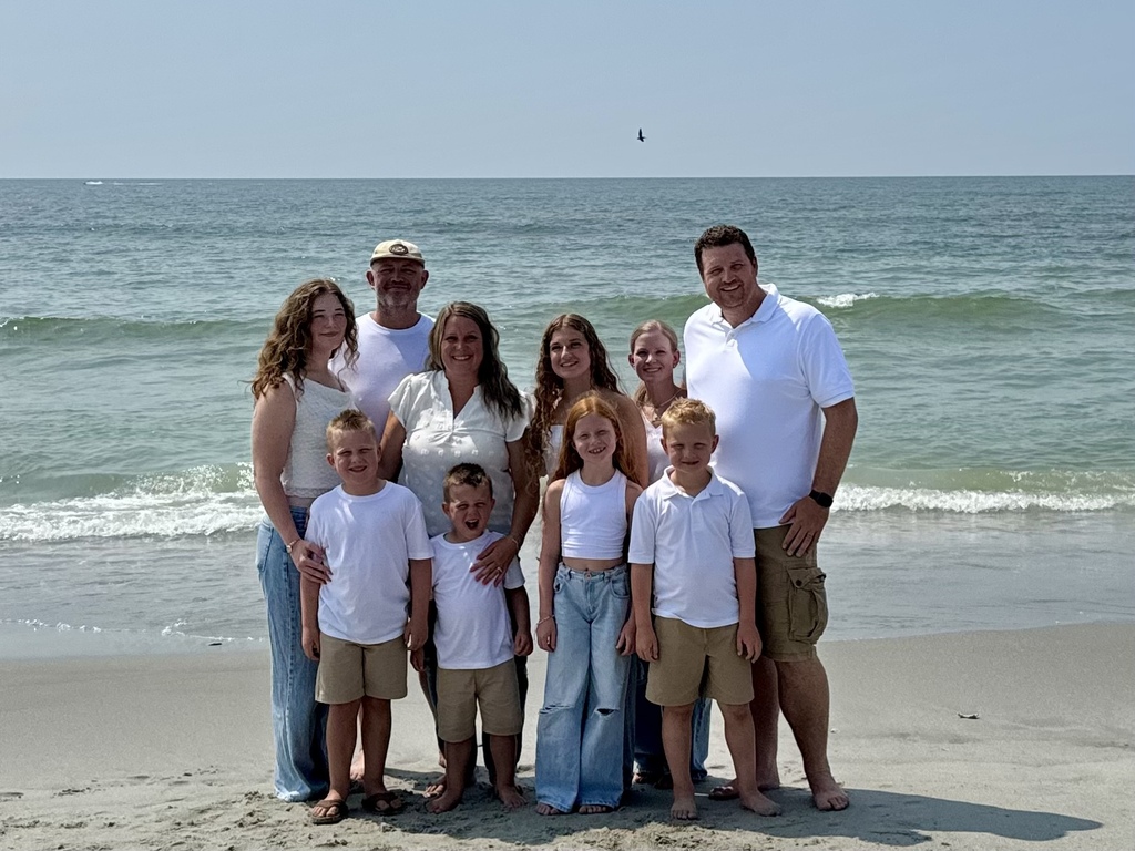 Summer Snapshots 2026 -- Gooding Family Pic 6