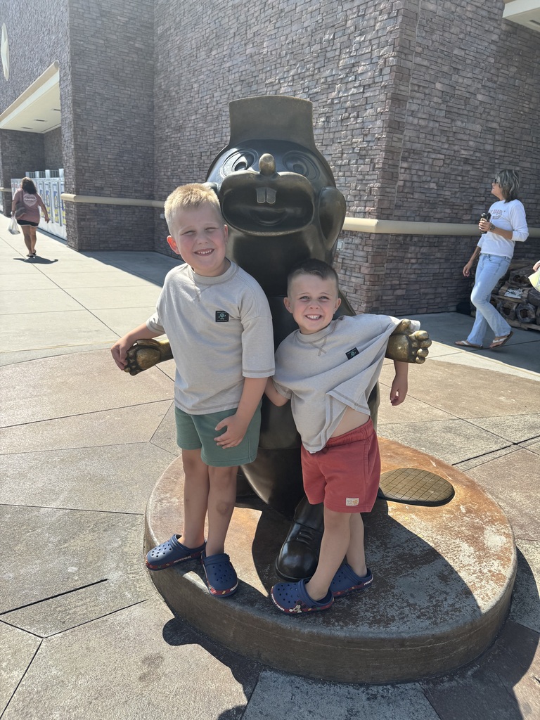 Summer Snapshots 2026 -- Gooding Family Pic 9