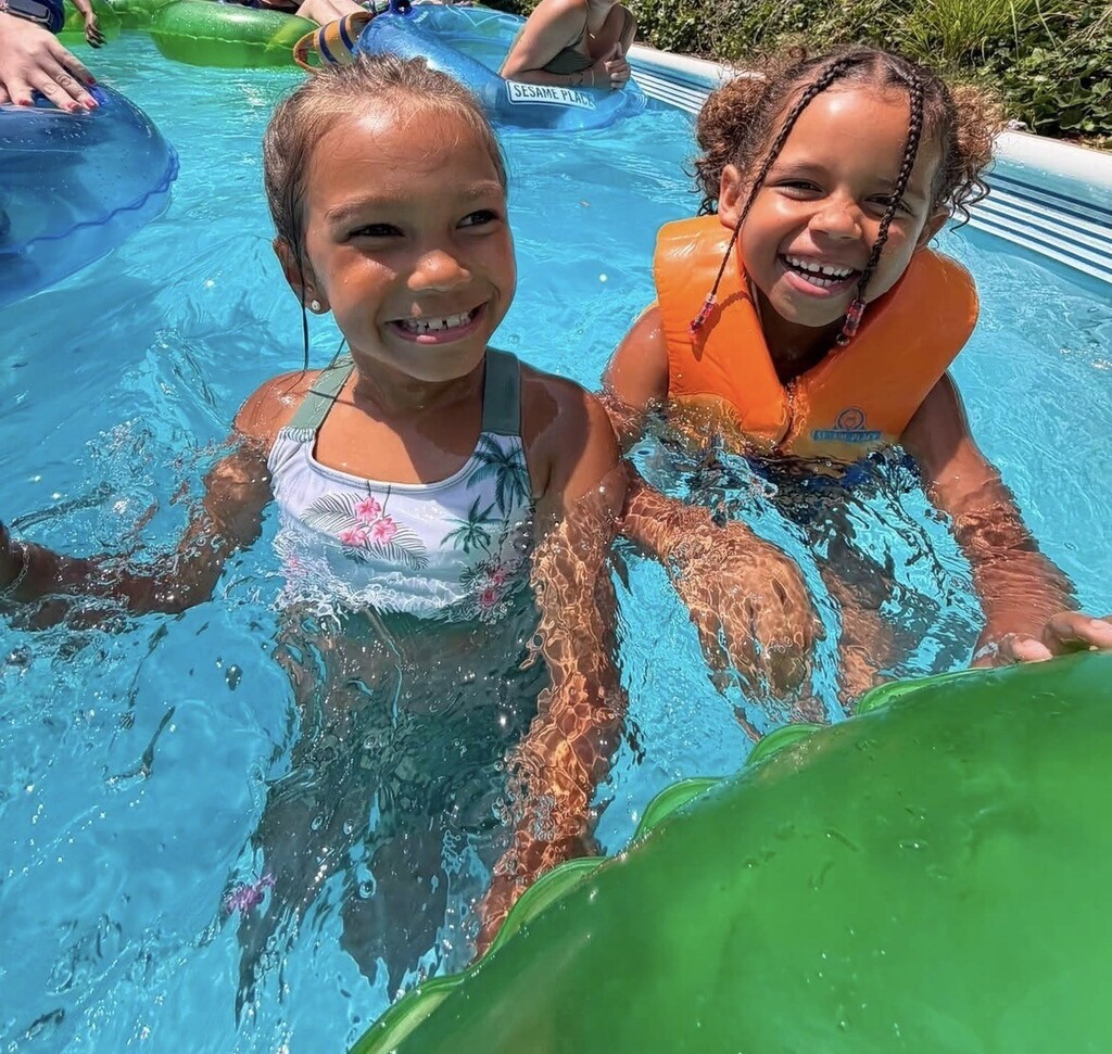 Summer Snapshots 2026 -- Zoe Speller pic #4