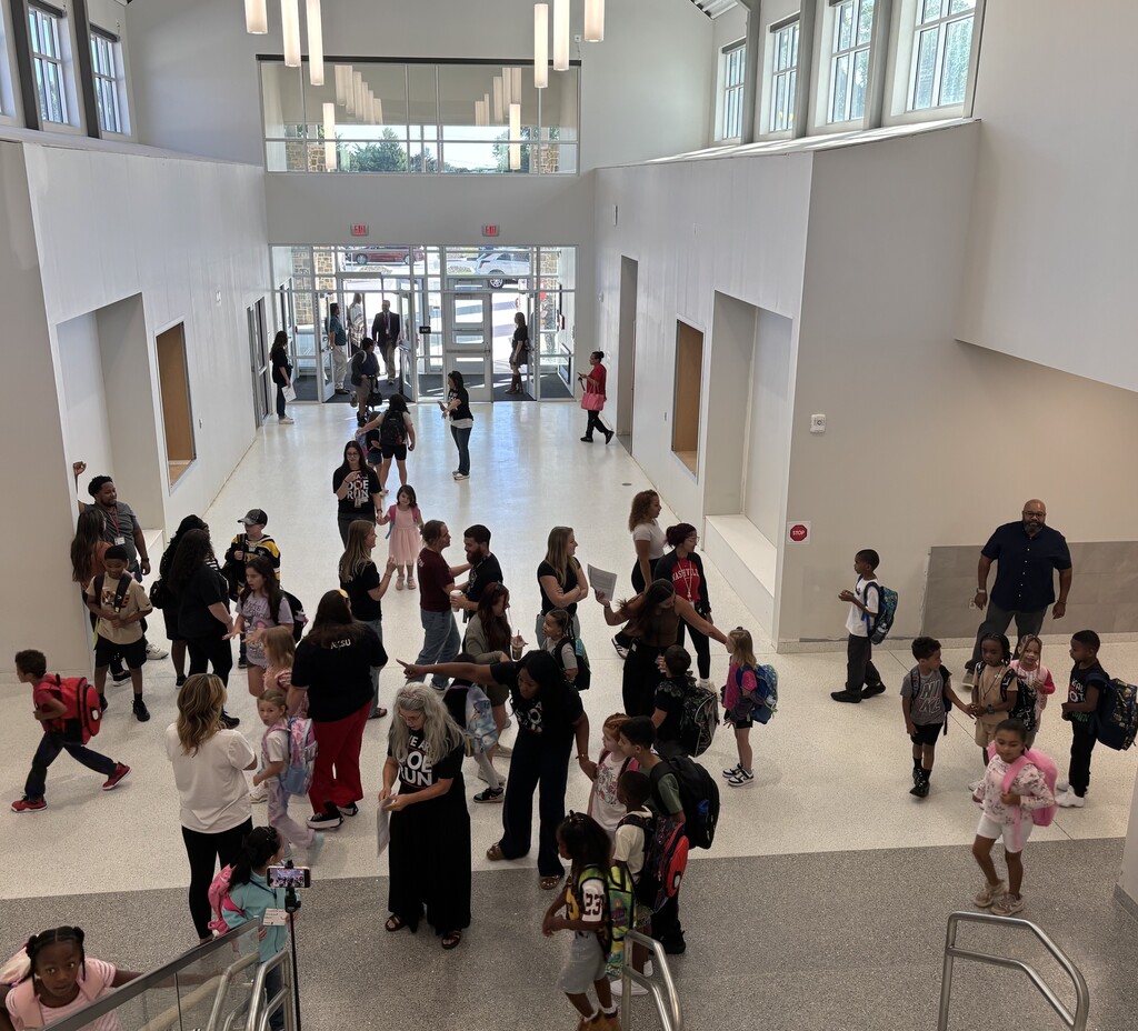 Doe Run Elementary first day of school pic#8