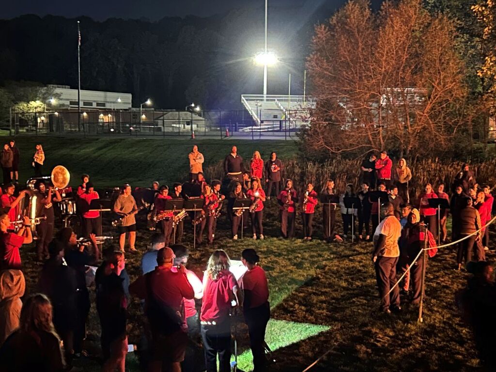 Homecoming bonfire on Wednesday, October 7, pic#3