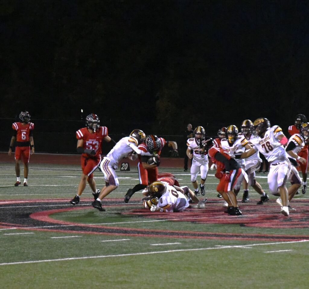 Homecoming Football Game on Friday, October 9, football team pic#6