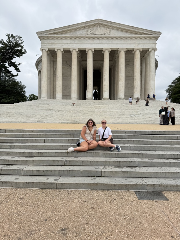 Madison Paxson and Kaylan Poe at Fccla nationals 8