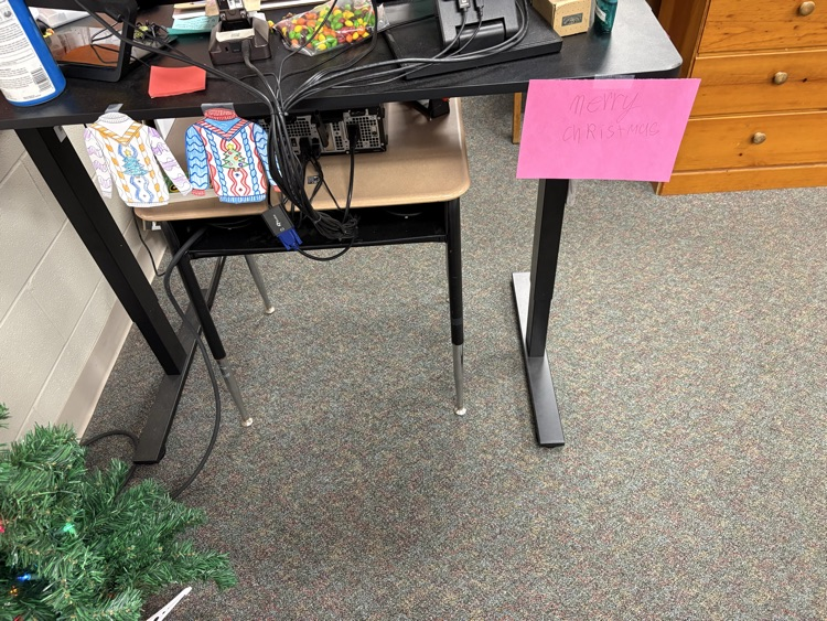 Students even decorated Mr. Liechty’s desk