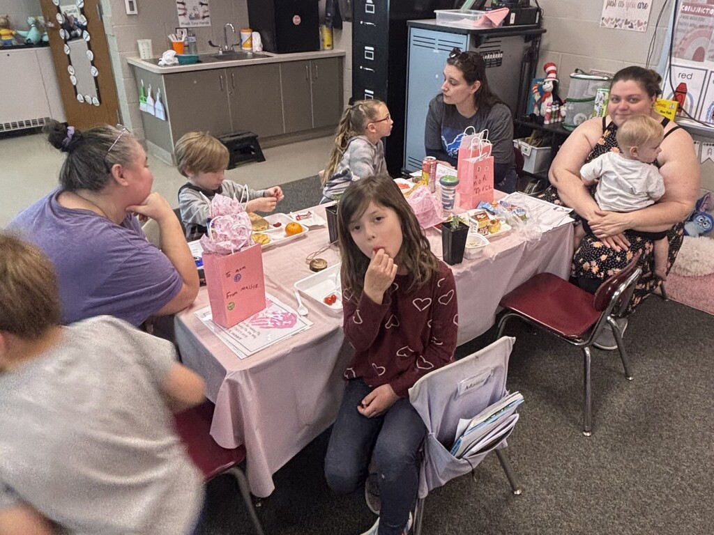 kindergarten moms