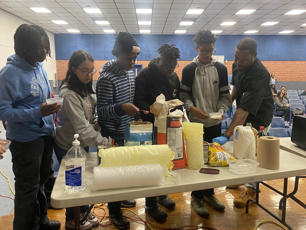 CCMS Students making a cake in a mug