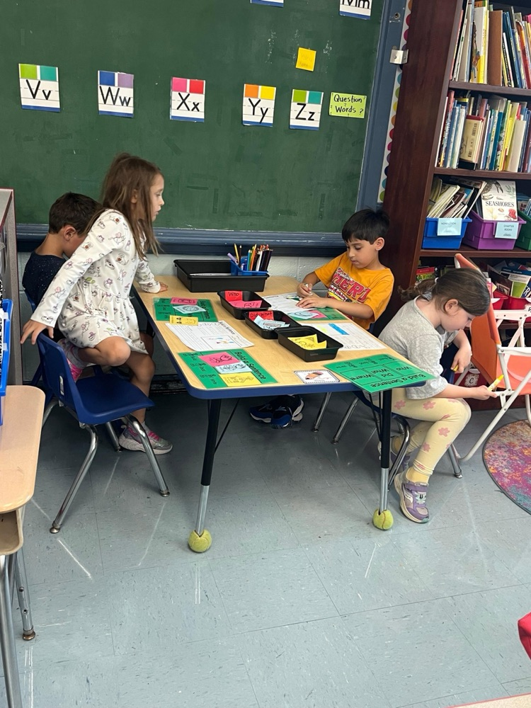 1st grade literacy centers