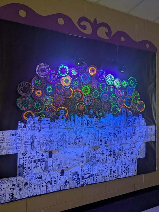 special black light art show