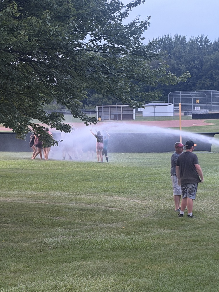 Jefferson Twsp cooling off the band