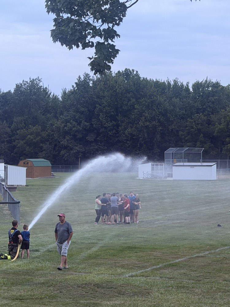 Jefferson Twsp cooling off the band