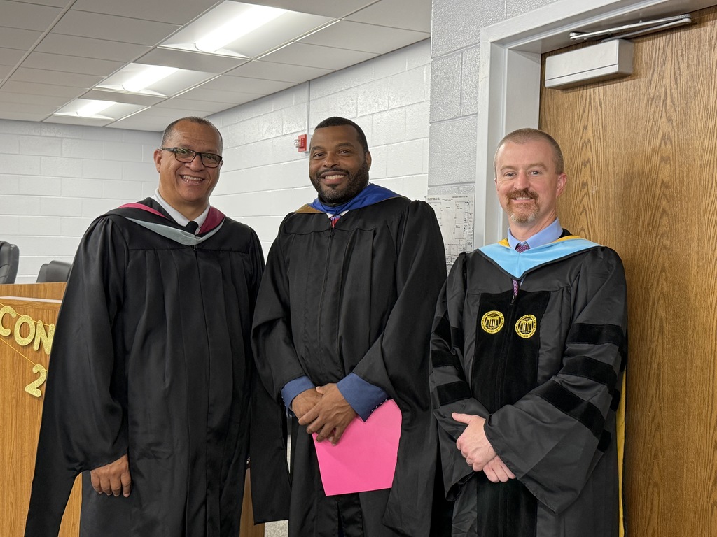 Colonial Heights Public Schools Summer Graduation Staff