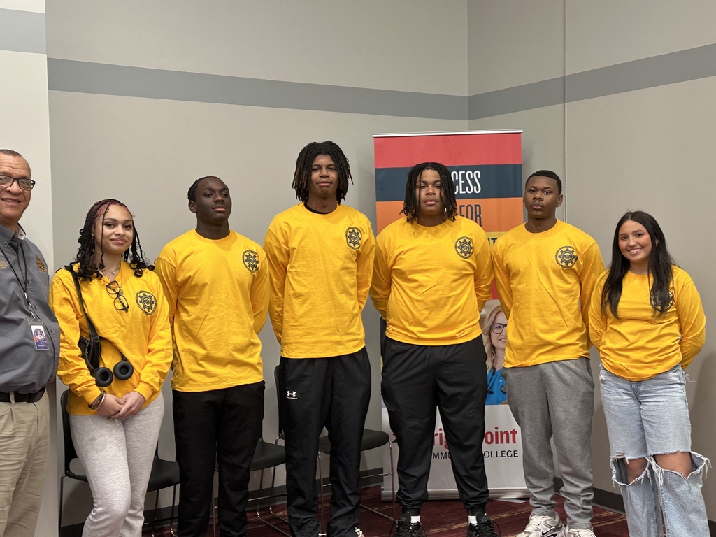 CTE Students Group Shot