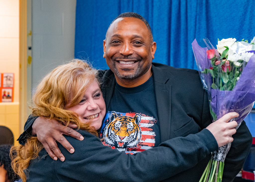 Jennifer English, Tussing Elementary Winner, with Principal