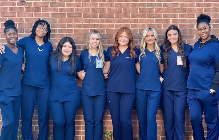 pictures of CHHS CNA certified students 