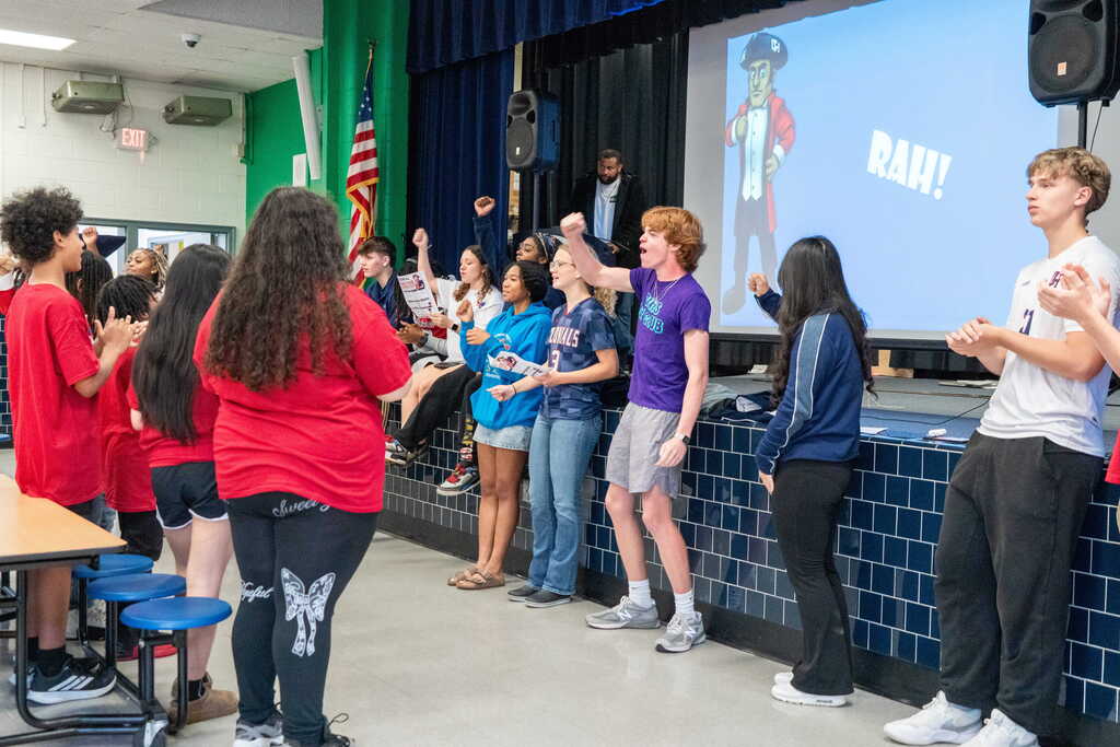 Seniors Cheering with Elementary Students